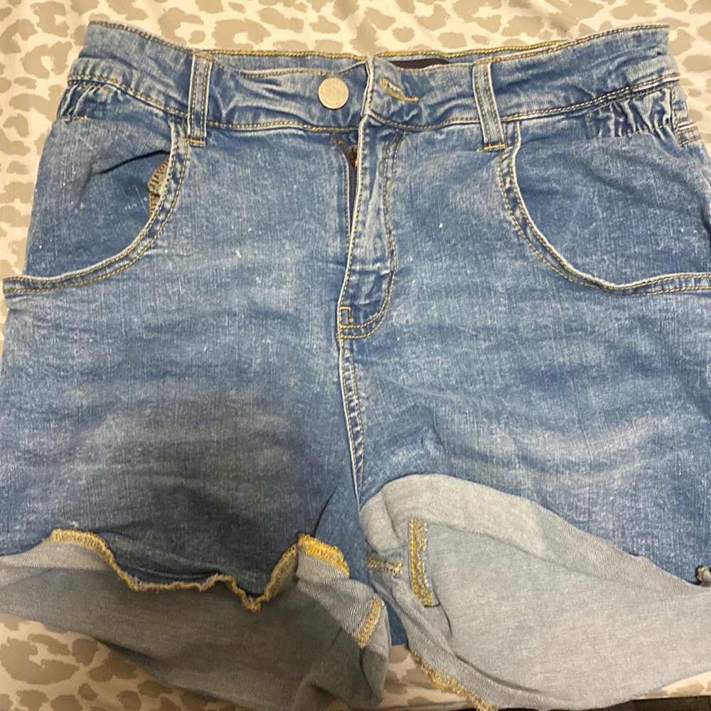 High waist denim shorts